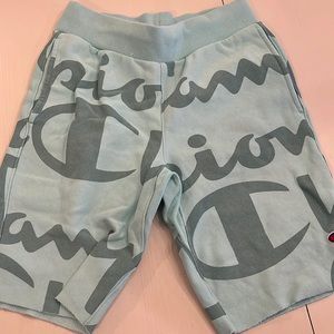Champion reverse weave sweatpants shorts in mint green men’s size small